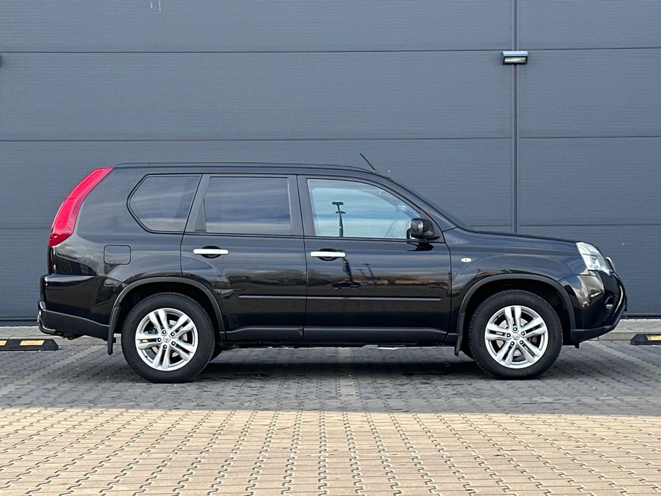 Nissan X-Trail 4x4, kamera cofania, hak, panoramiczny dach