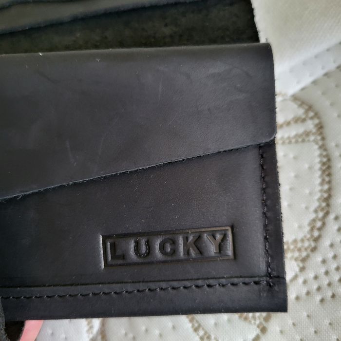 Шкіряний новий гаманець від Lucky