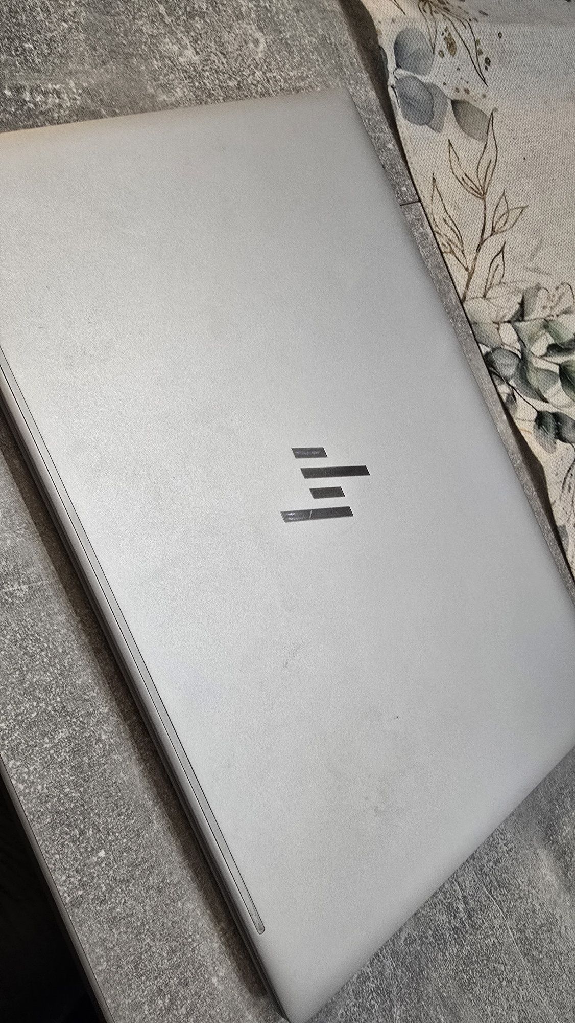 Ultrabook HP Envy 13 i5-1035G1 512gb ssd / 8gb