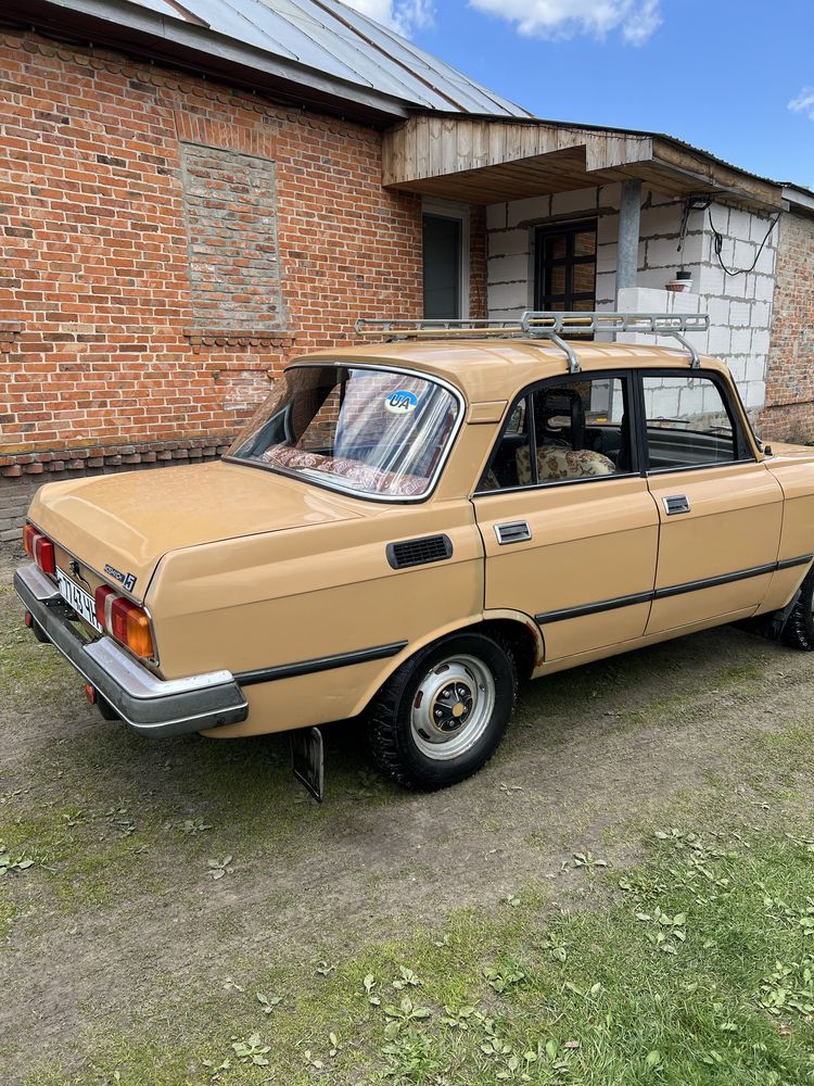 Продам машину moskvich м 2140 люкс