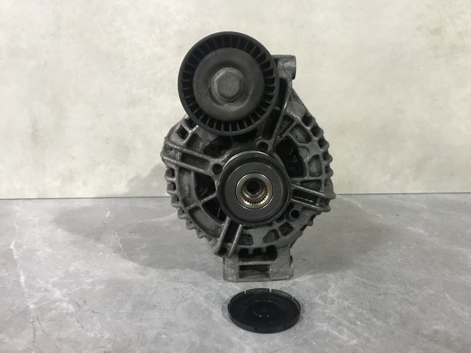 Генератор BMW E46 E90 N42 N46 150A Bosch E91 E60 E87 E83 316 318 БМВ