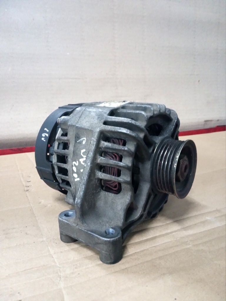 Alternador Fiat Punto gasolina de 2000