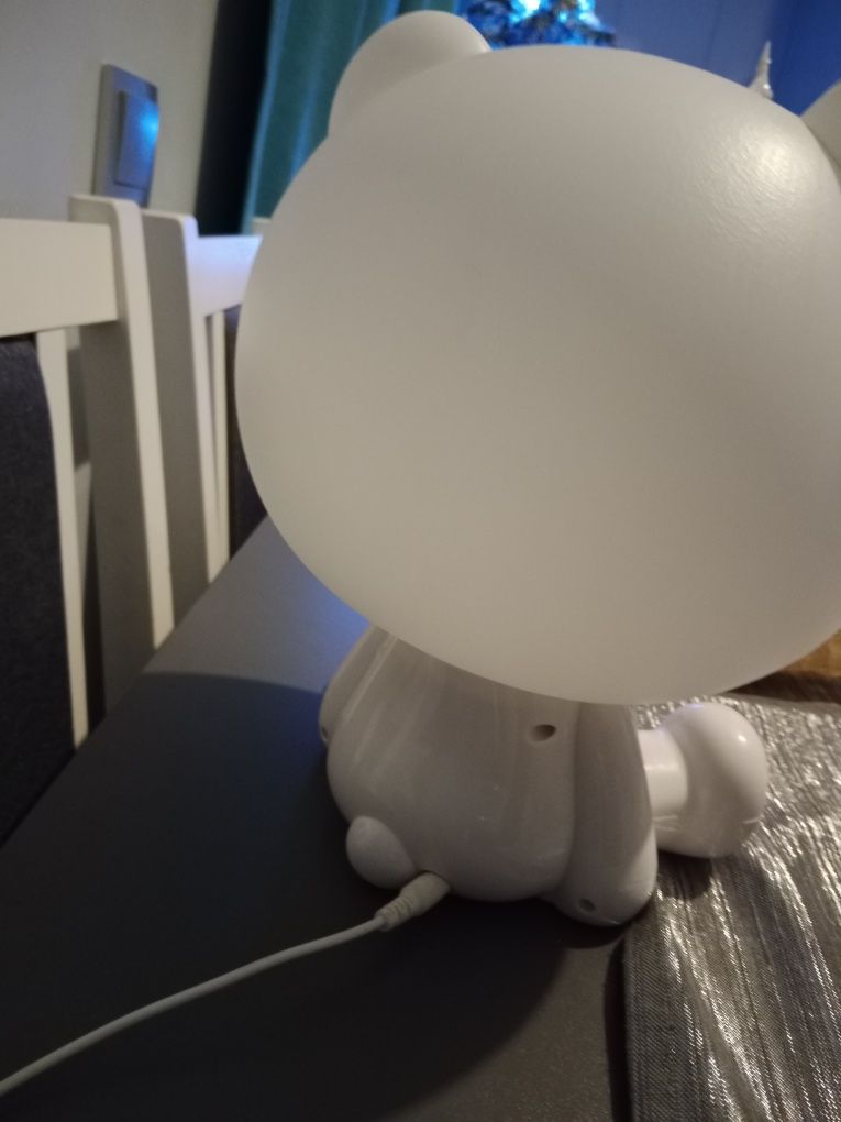 Lampka LED miś dla dzieci biała