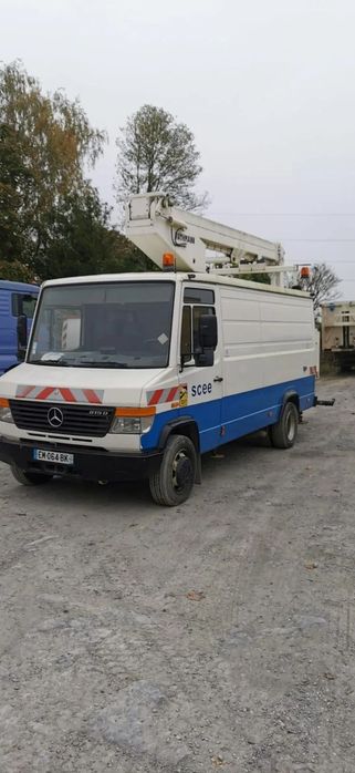 Mercedes-Benz VARIO 815D 17 M