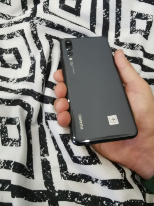 Huawei p20 pro 6gb/128gb Stan bardzo dobry