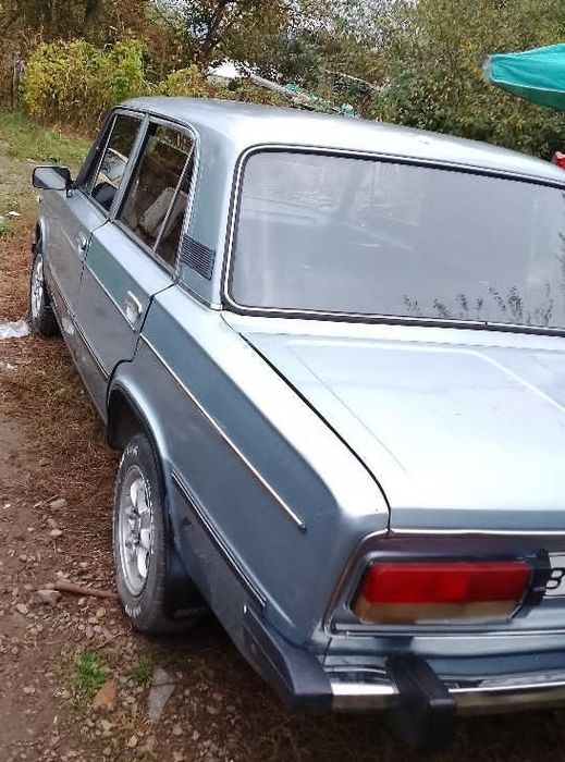 Продам машину 2106