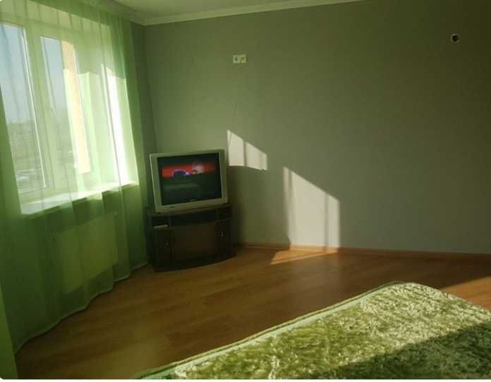 Сдам новую квартиру посуточно Софиевская Борщаговка. Посуточно Киев