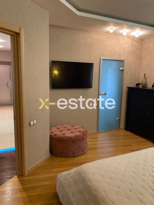 Комісію сплачує власник!!! 3х кімнатна квартира в Центрі