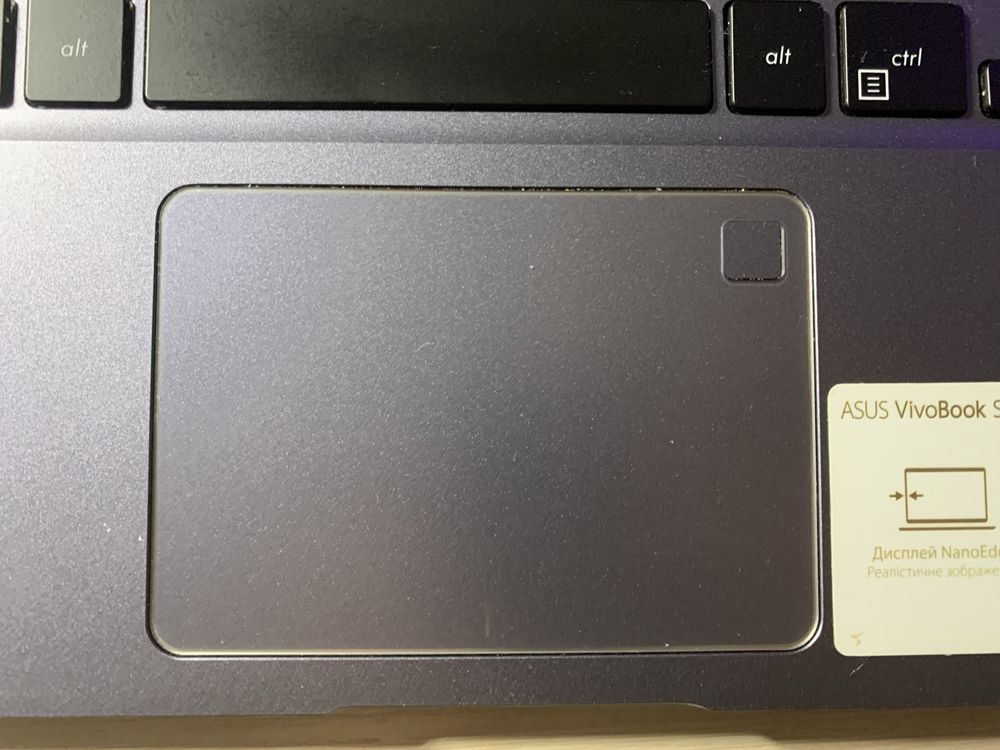 Asus Vivobook S14