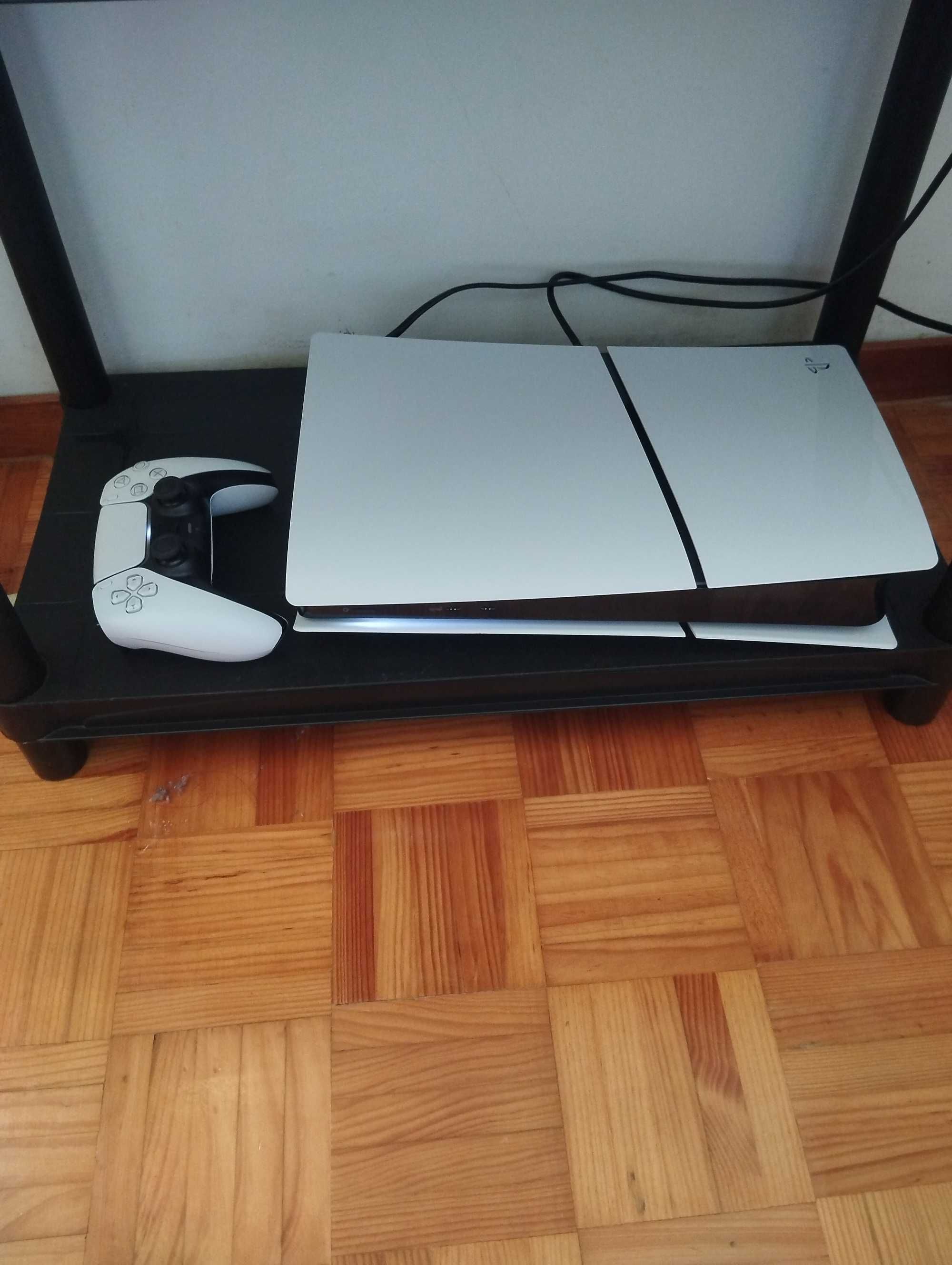 PS5, 1 comando vendo por que não tenho tempo de usar