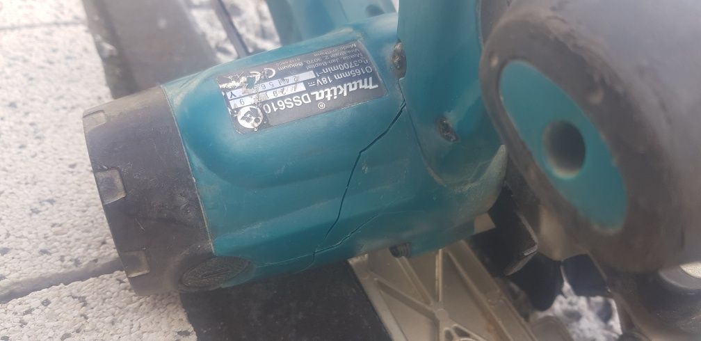 Pilarka makita 18v