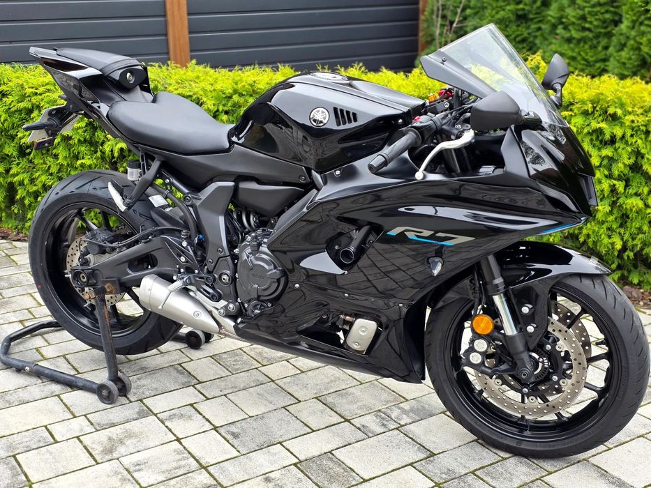 Yamaha R7 YAMAHA R7 z 2022r. 17tys km kat. A2 ABS QuickShifter