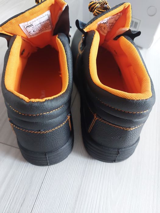 Buty robocze męskie ochronne TRZEWIKI ROBOCZE z podnoskiem skórzane 45