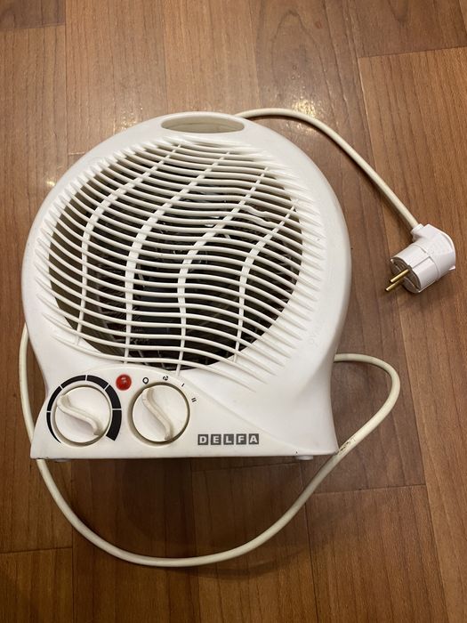 Тепловентилятор ( дуйчик ) Delfa модель wfh- 201