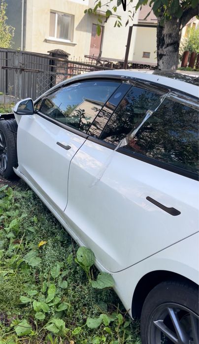 Tesla Model 3 M3 Двері двери Передні двері / АВТОРОЗБОРКА