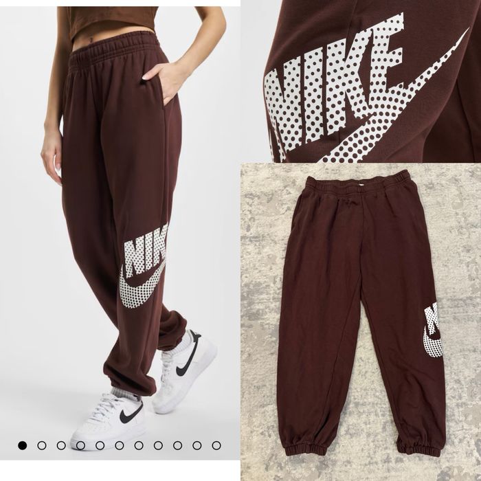 Джогери Nike трендовий колір