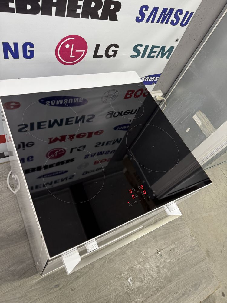 Ідеал 2023р Індукція  електрична плита Siemens HL9R4T020U