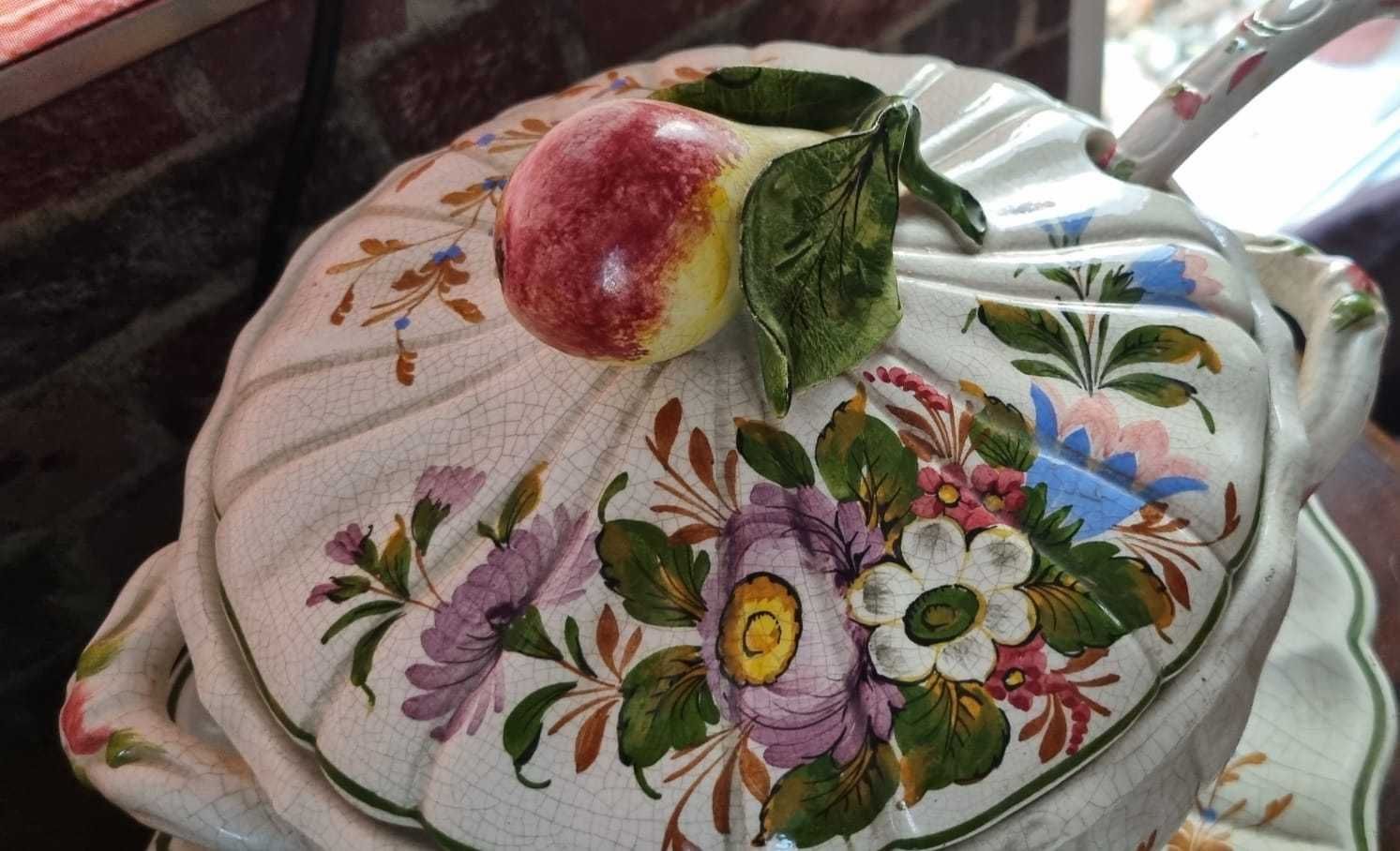 Sprzedam piękną wazę porcelanową