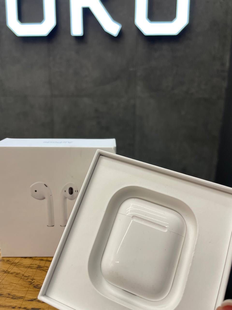 Apple AirPods 2 USED