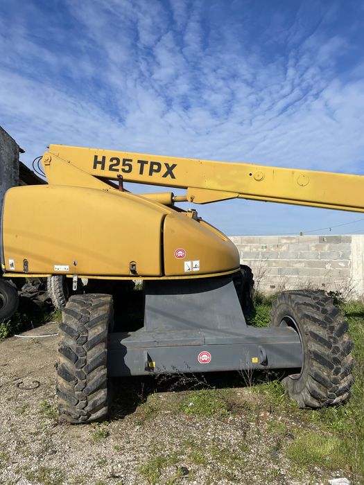 Plataforma elevatoria haulotte 25 metros