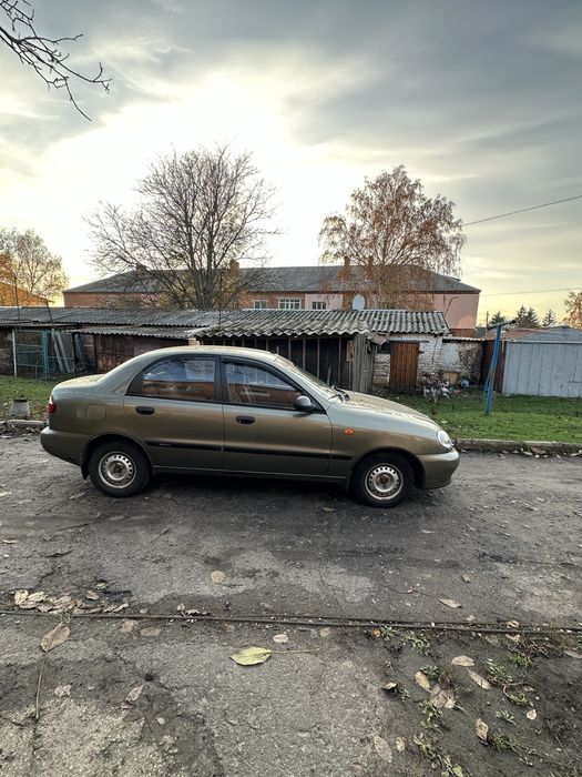 Автомобіль Daewoo Sens 2004