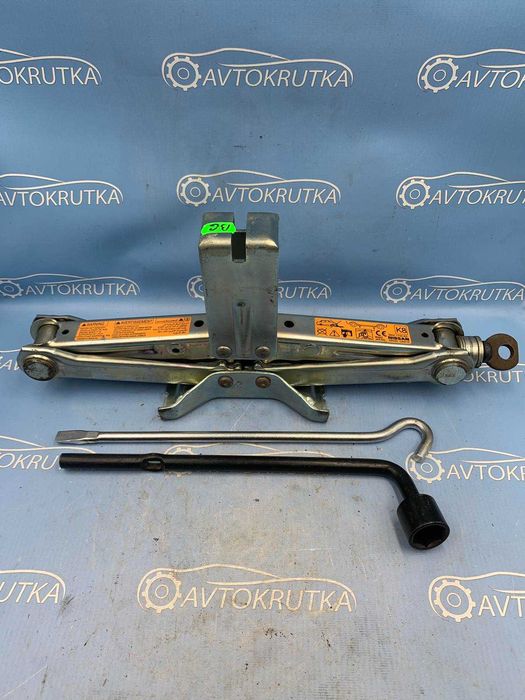 Домкрат Nissan Murano Z50 99550ca010 ключ крюк бусирувальний