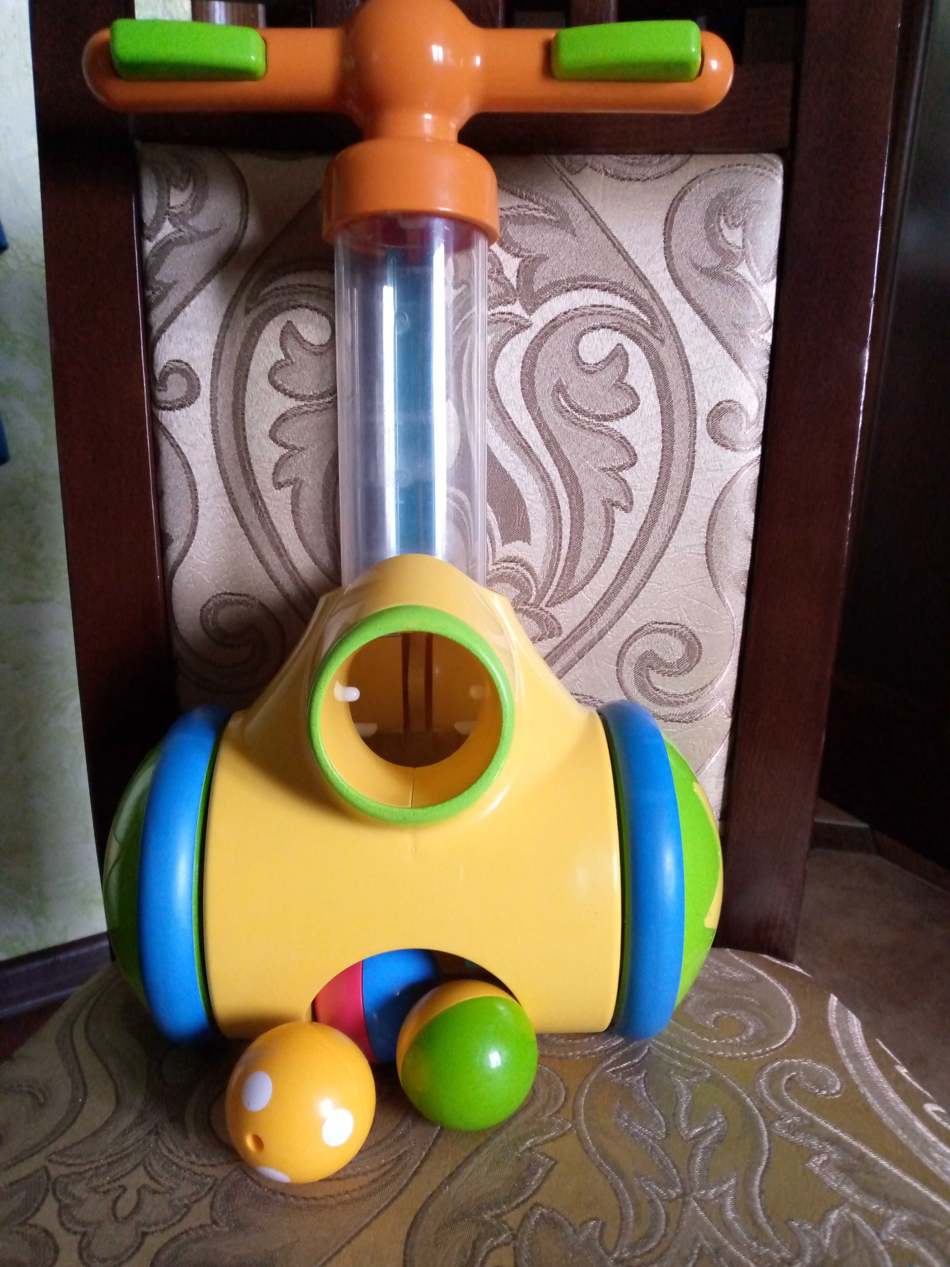 Іграшка-каталка Toomies з кульками