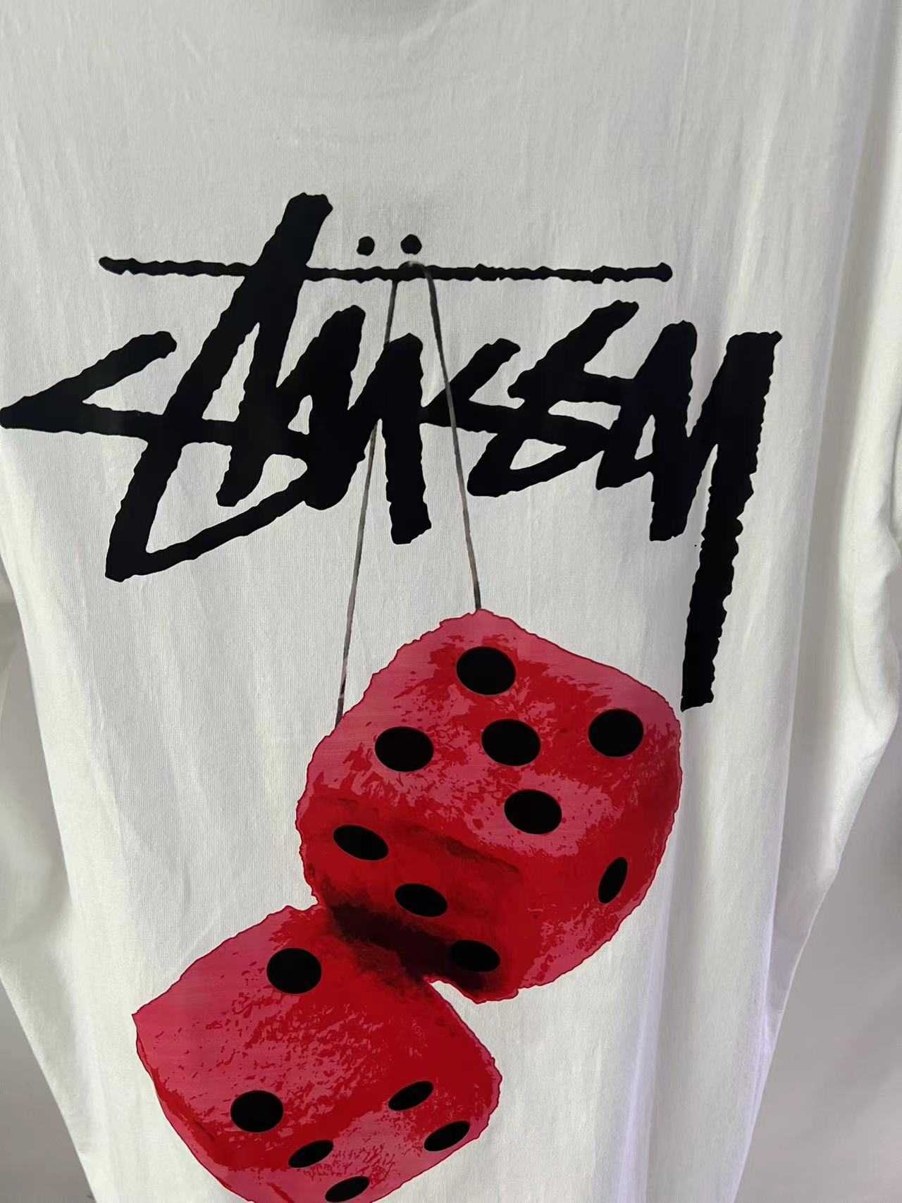 Stussy czarny z krótkim rękawkiem Rozmiar L