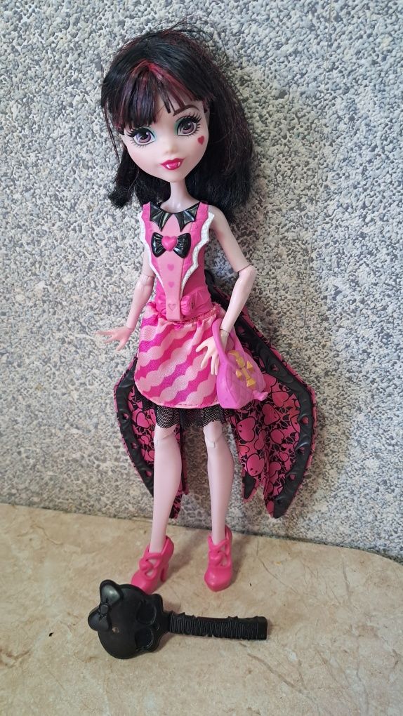 Кукла Monster High Монстер Хай Дракулаура с Крыльями Летучая Мышь