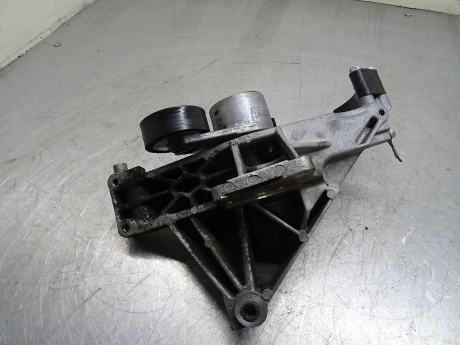 FIAT BRAVO II 07-10 1.4B ŁAPA ALTERNATORA NAPINACZ