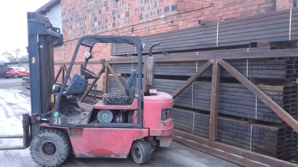 Widlak wózek widłowy linde tojota bułgar 3p