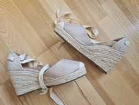 Espadryle na koturnie
