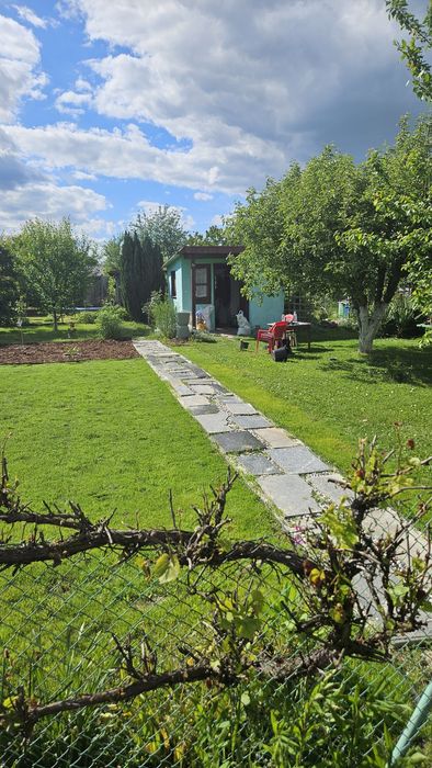 Sprzedam mieszkanie + ogródek działkowy