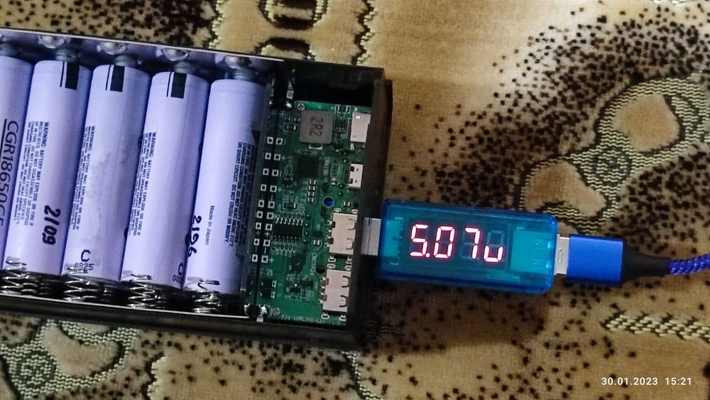 повербанк 21С 18650