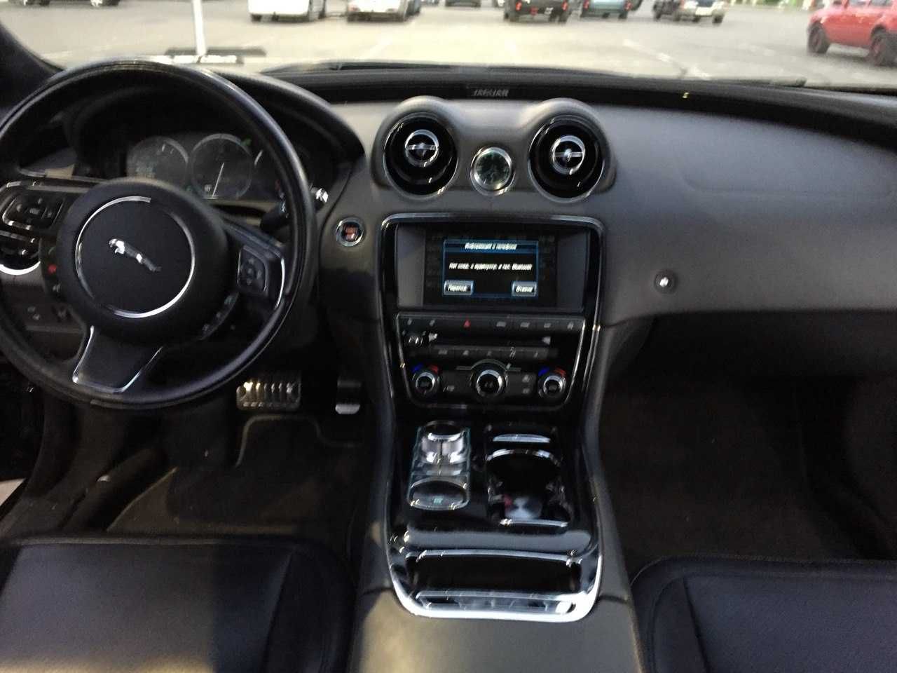 Продам Jaguar XJ 2015
