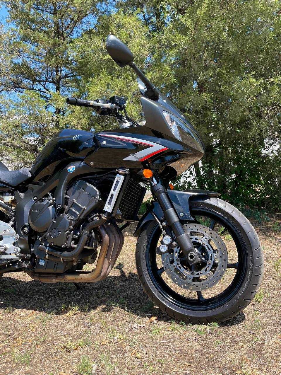 Мотоцикл Yamaha FZ6-S