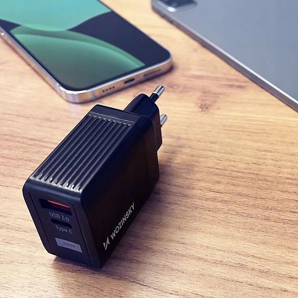 Ładowarka sieciowa z 2 portami: Usb, Usb C 20w