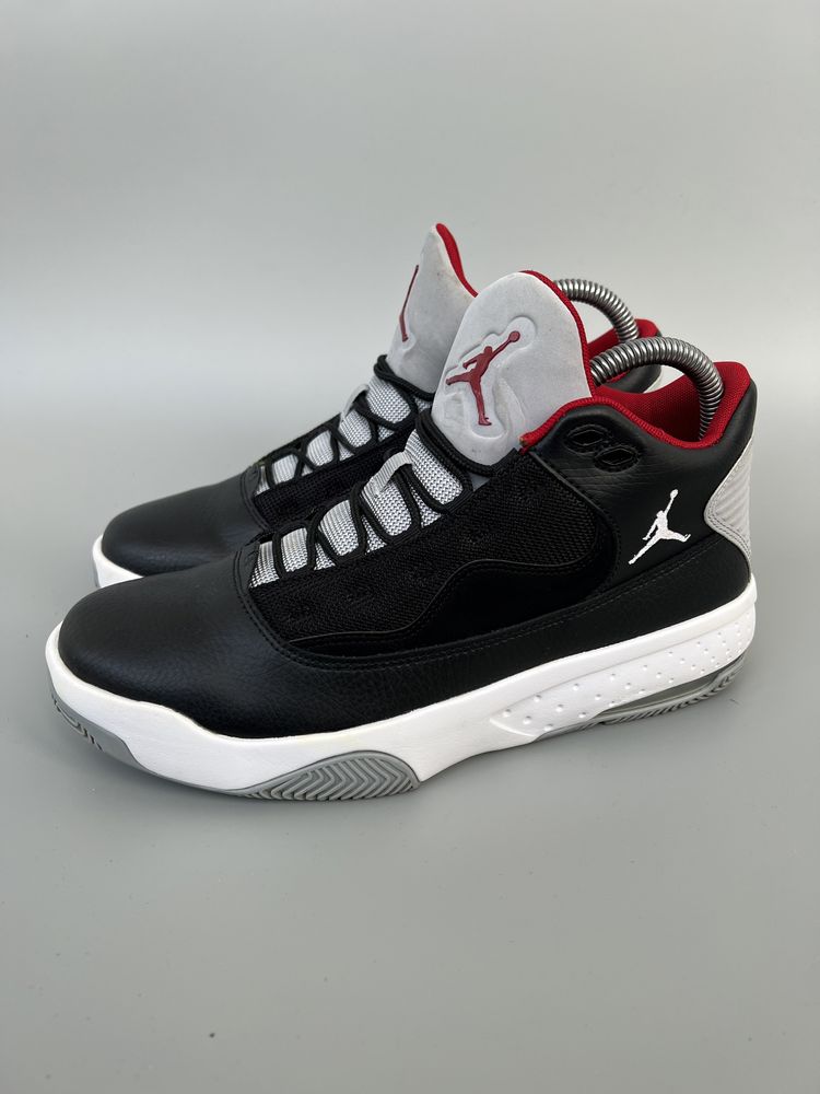 Оригінальні Кросівки Nike Air Jordan Max Aura 2 шкіра 40.5р.25.5см.
