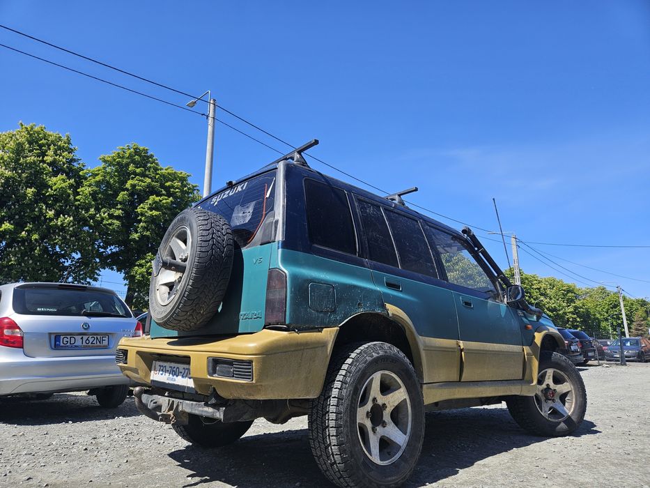 Suzuki Vitara//2.0 Benzyna//V6//4x4//Offroad//Wyciągarka//Zamiana