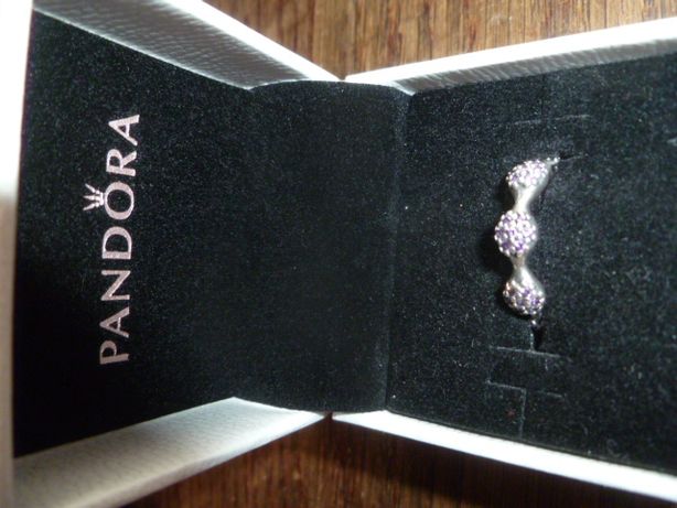 Pandora pierścionek srebro mod.190889CFP roz.54