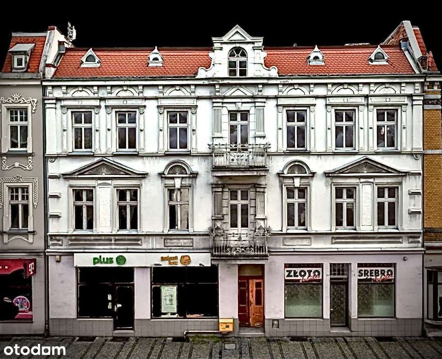 Przy Deptaku w Odnowionej Kamienicy