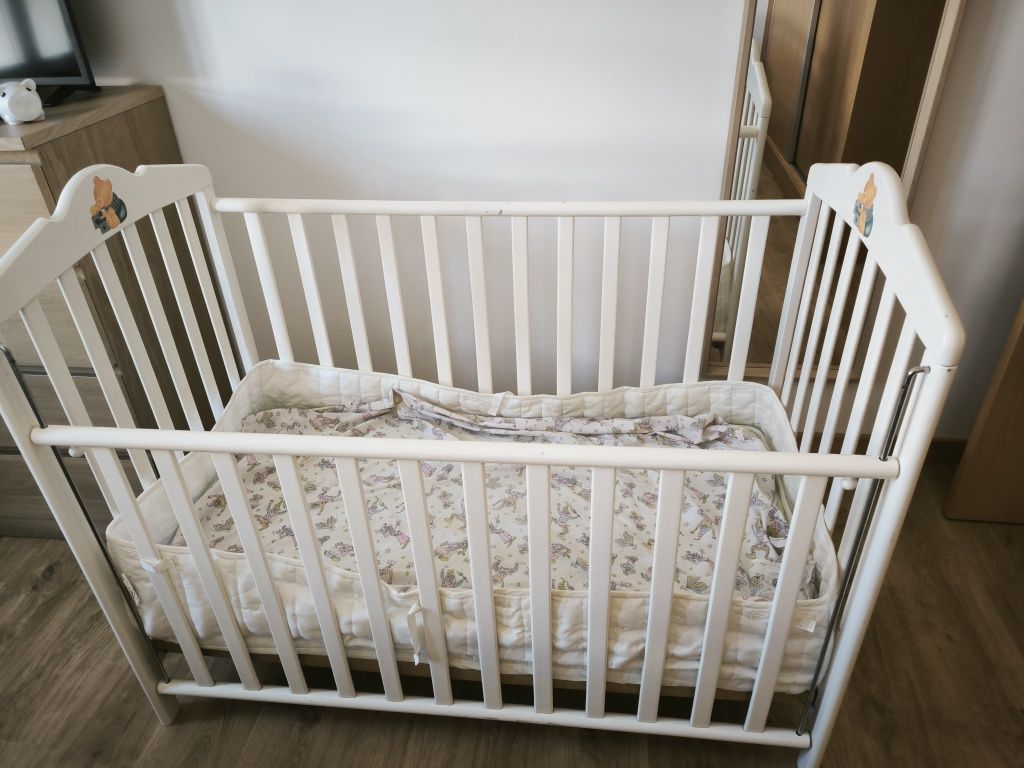 Cama de bebé com grade para baixar