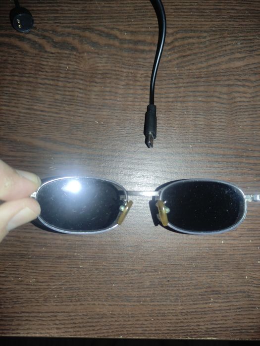 Vendo óculos escuros Dolce e Gabbana