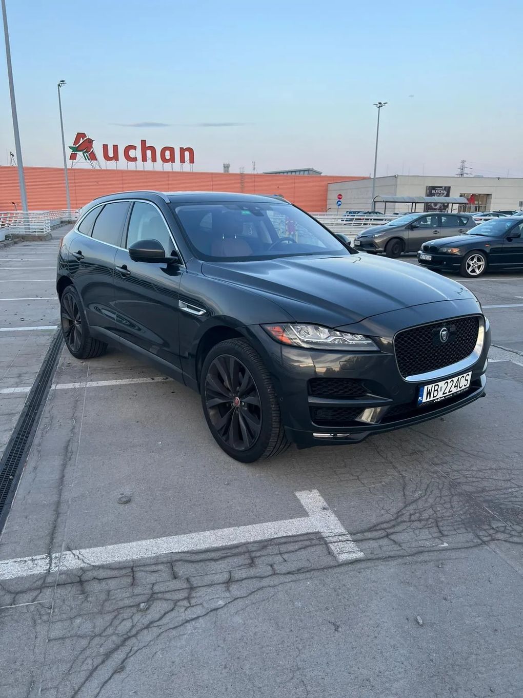Jaguar F-Pace Jaguar F-Pace Portfolio