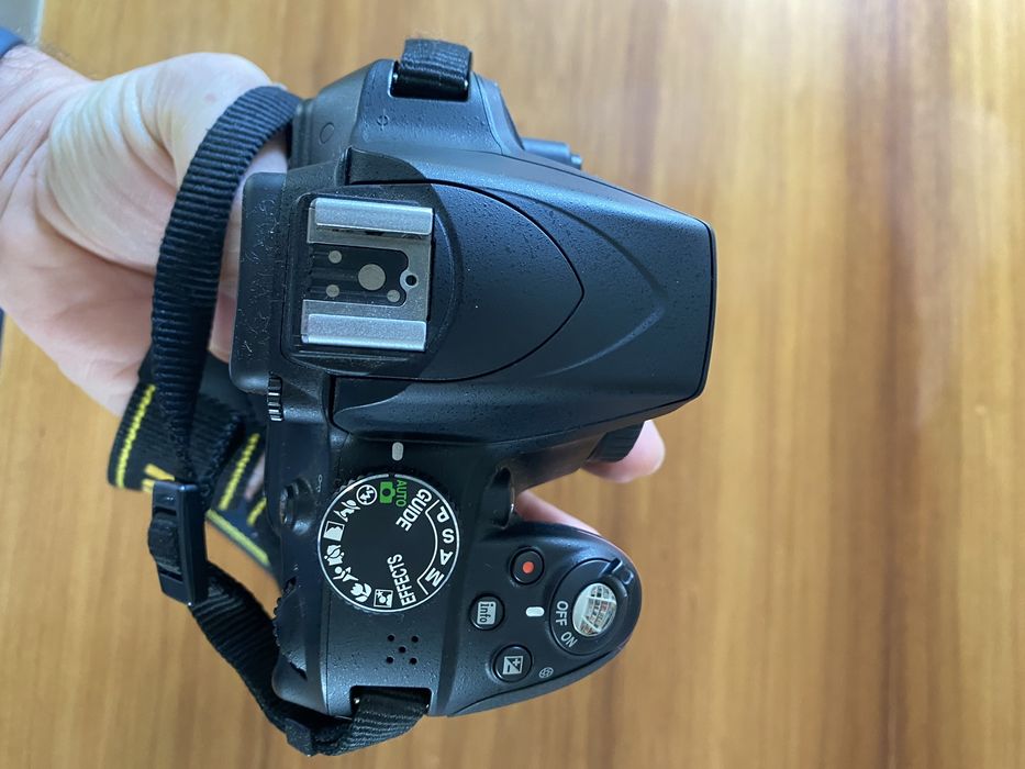 Máquina Fotográfica Reflex Nikon D3300 Corpo apenas