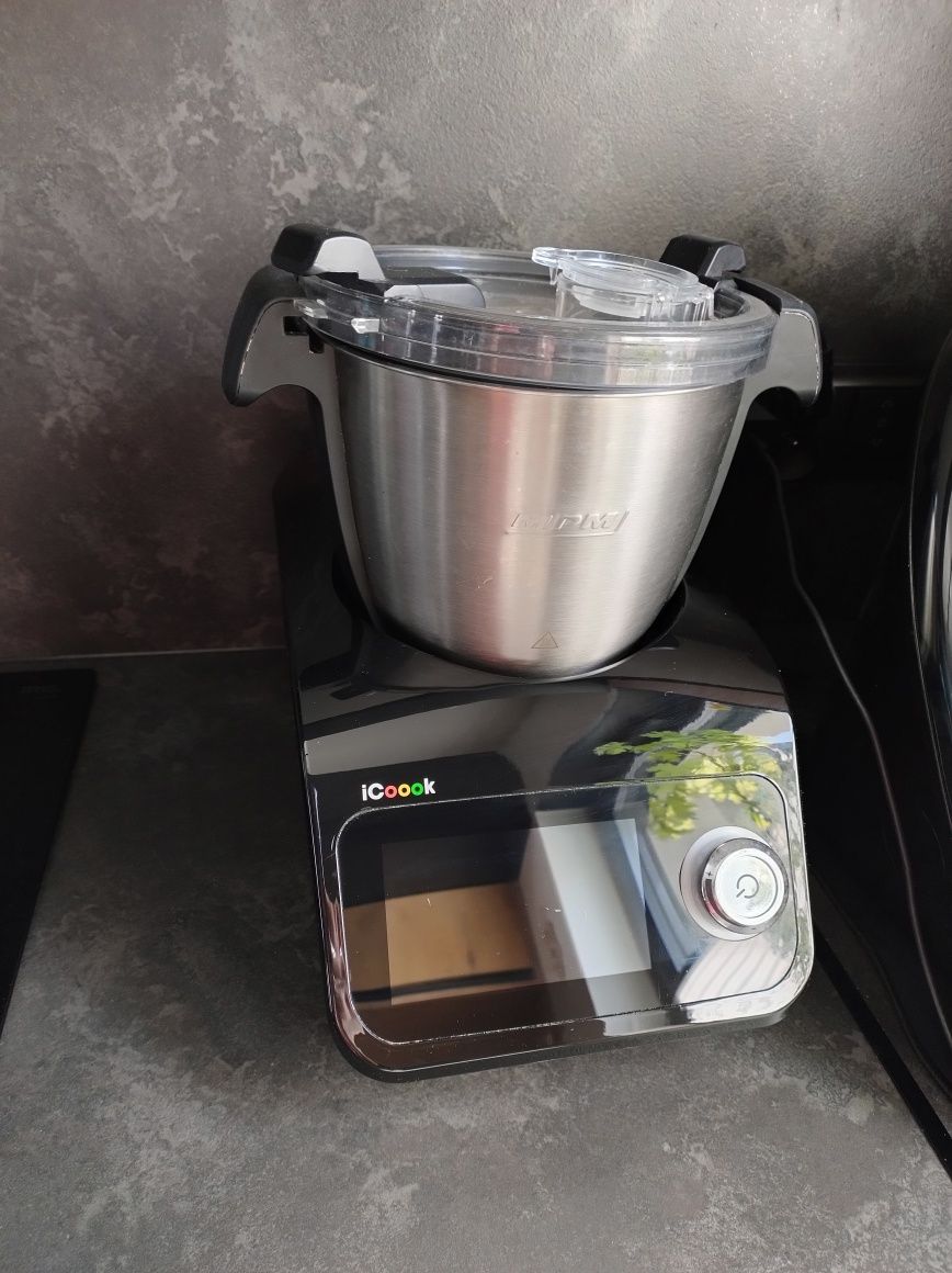 Termorobot iCook MRK-28 z dwiema misami