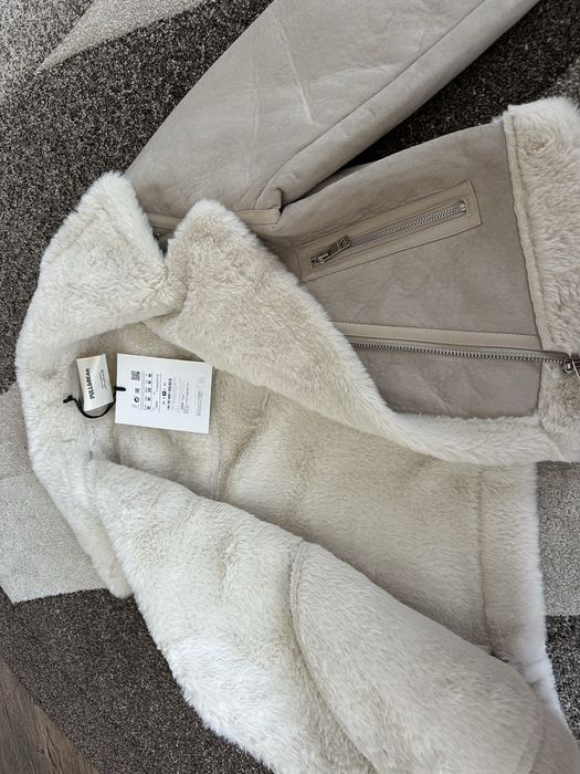 Нові жіночі дублянки pull&bear