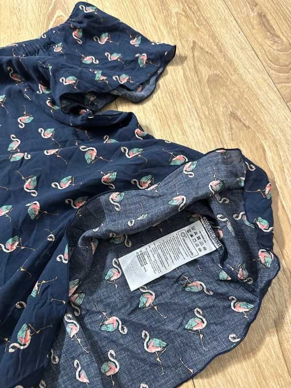 Zwiewna bluzka w flamingi na lato Esprit
