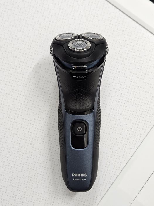 Бритва Philips 3000
