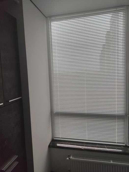 Продам жалюзи 25 мм